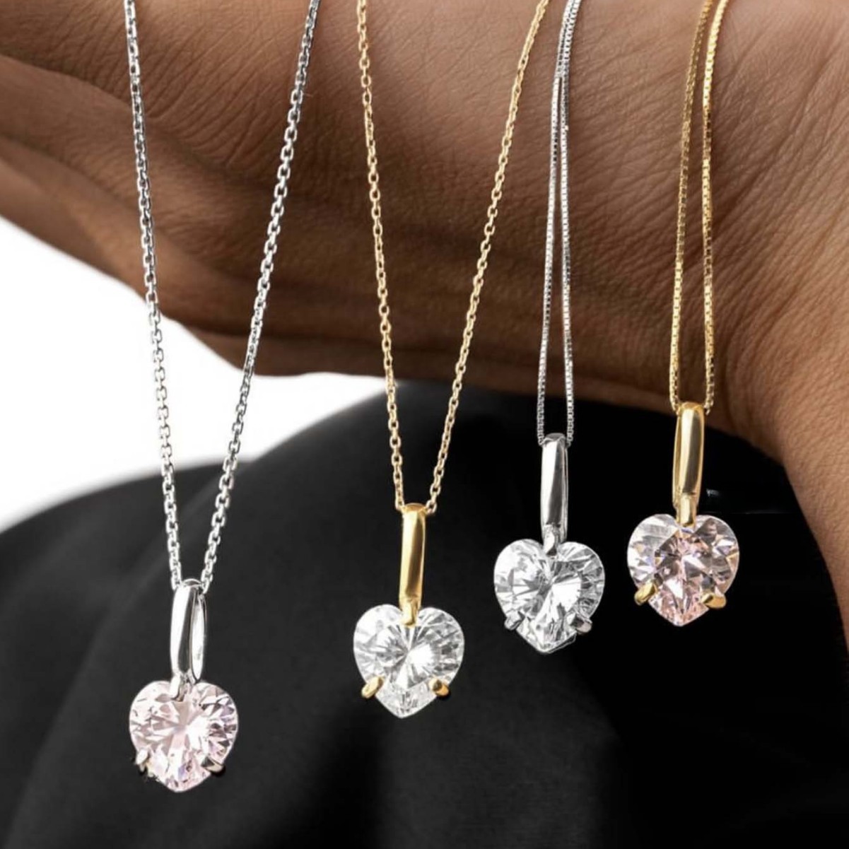 Diamond Clarity VS1 VS2 Eye-Clean Comparison