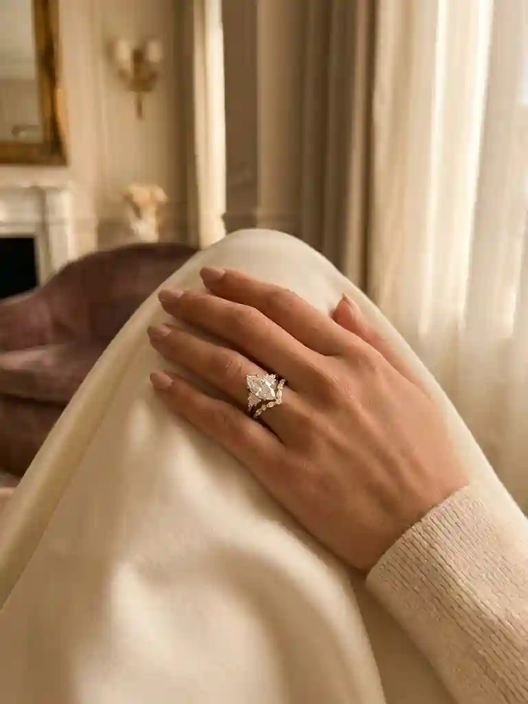 925 sterling silver geometric moissanite ring with S925 hallmark — rhodium-plated, nickel-free, hypoallergenic split-shank band