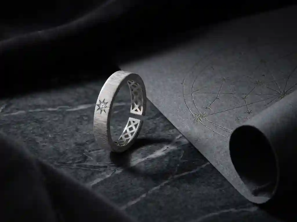silver star ring minimalist star motif design inspiration