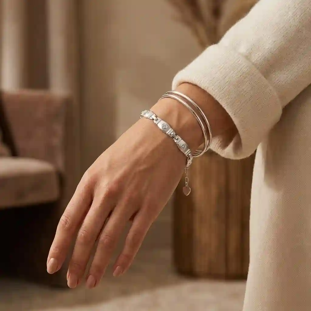 925 silver jewelry maintenance Woman wearing MIRAMETAL ML-1480 vintage crystal bracelet silver cubic zirconia wrist styling gift