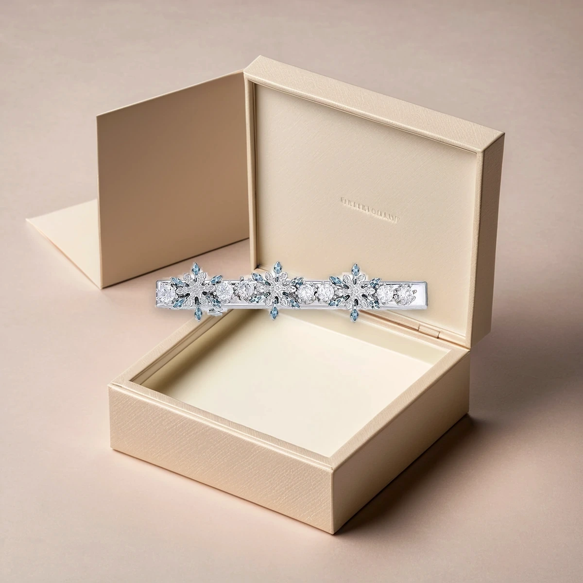 Crystal snowflake hair clip gift presentation