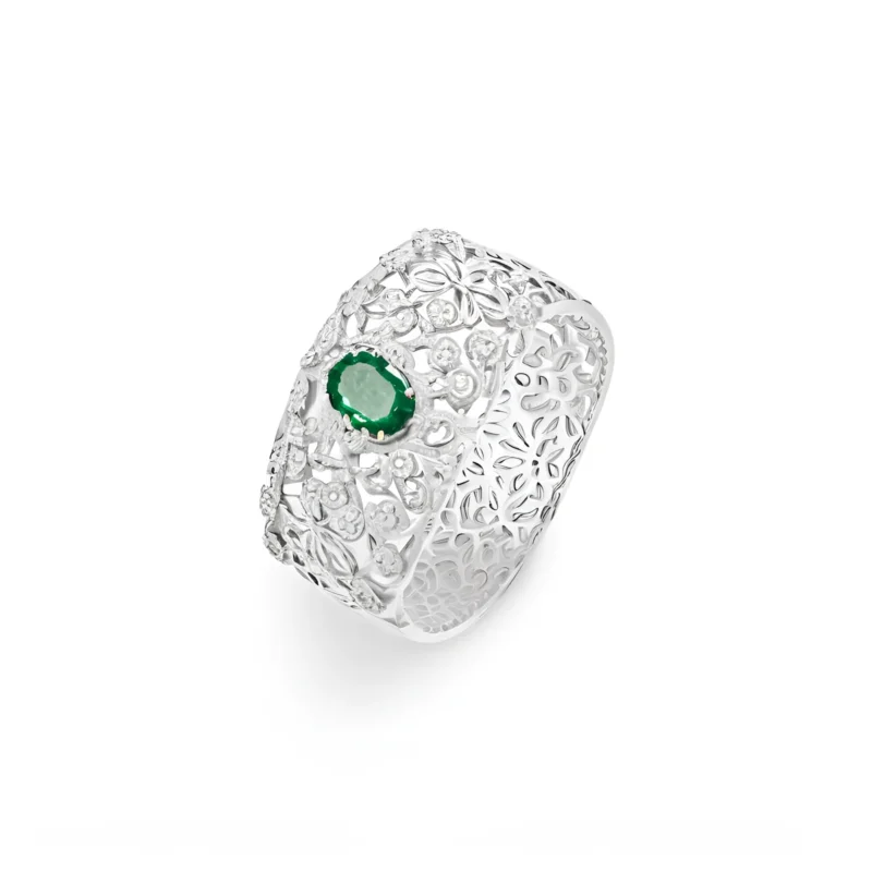 Green moissanite lace ring hero in925 sterling silver