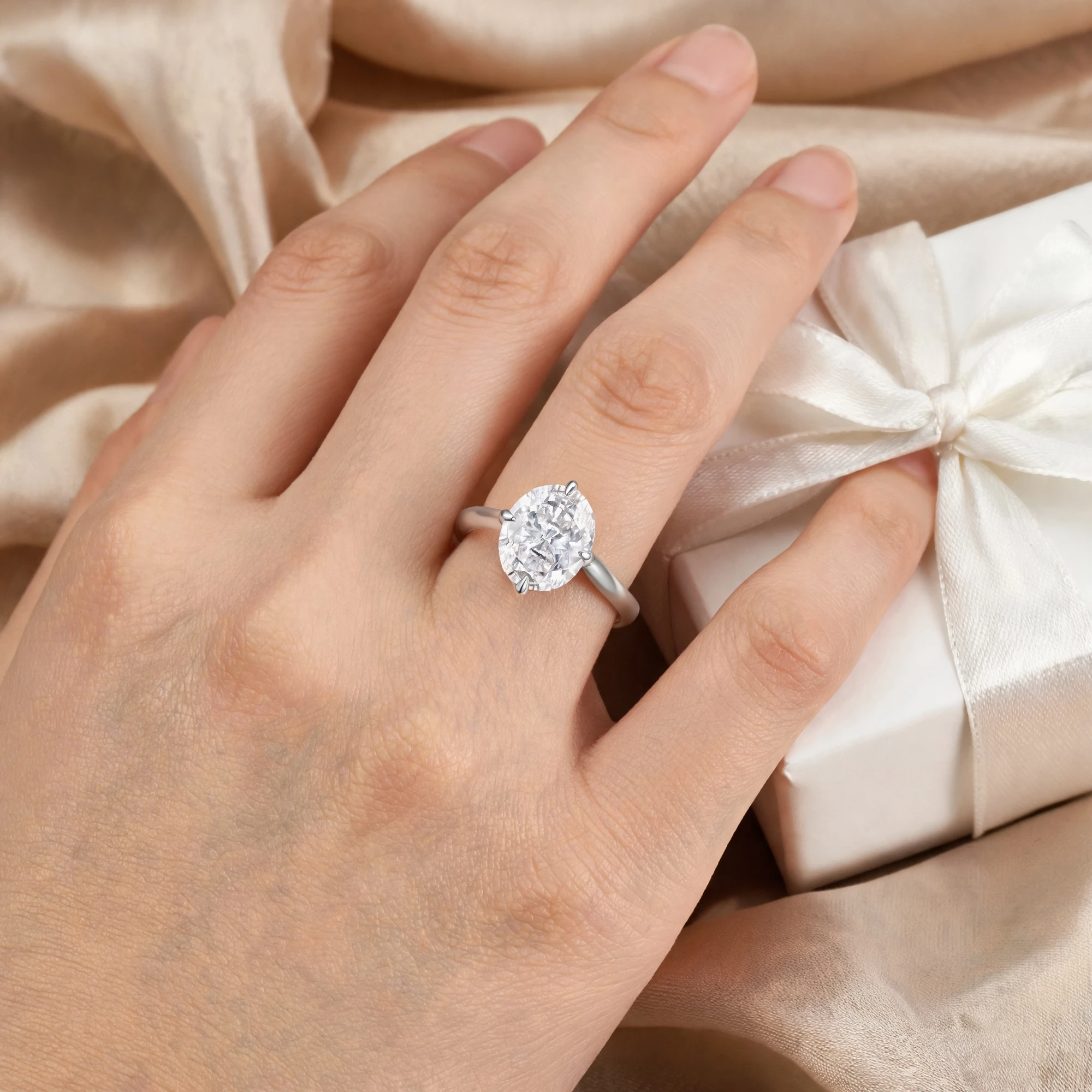 Geometric Silver Ring as a Meaningful Gift for Love and Everyday Celebration