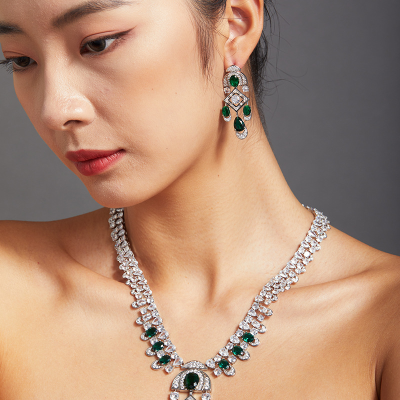 Emerald Green Pendant Necklace - Gold Plated Crystal Drop Choker